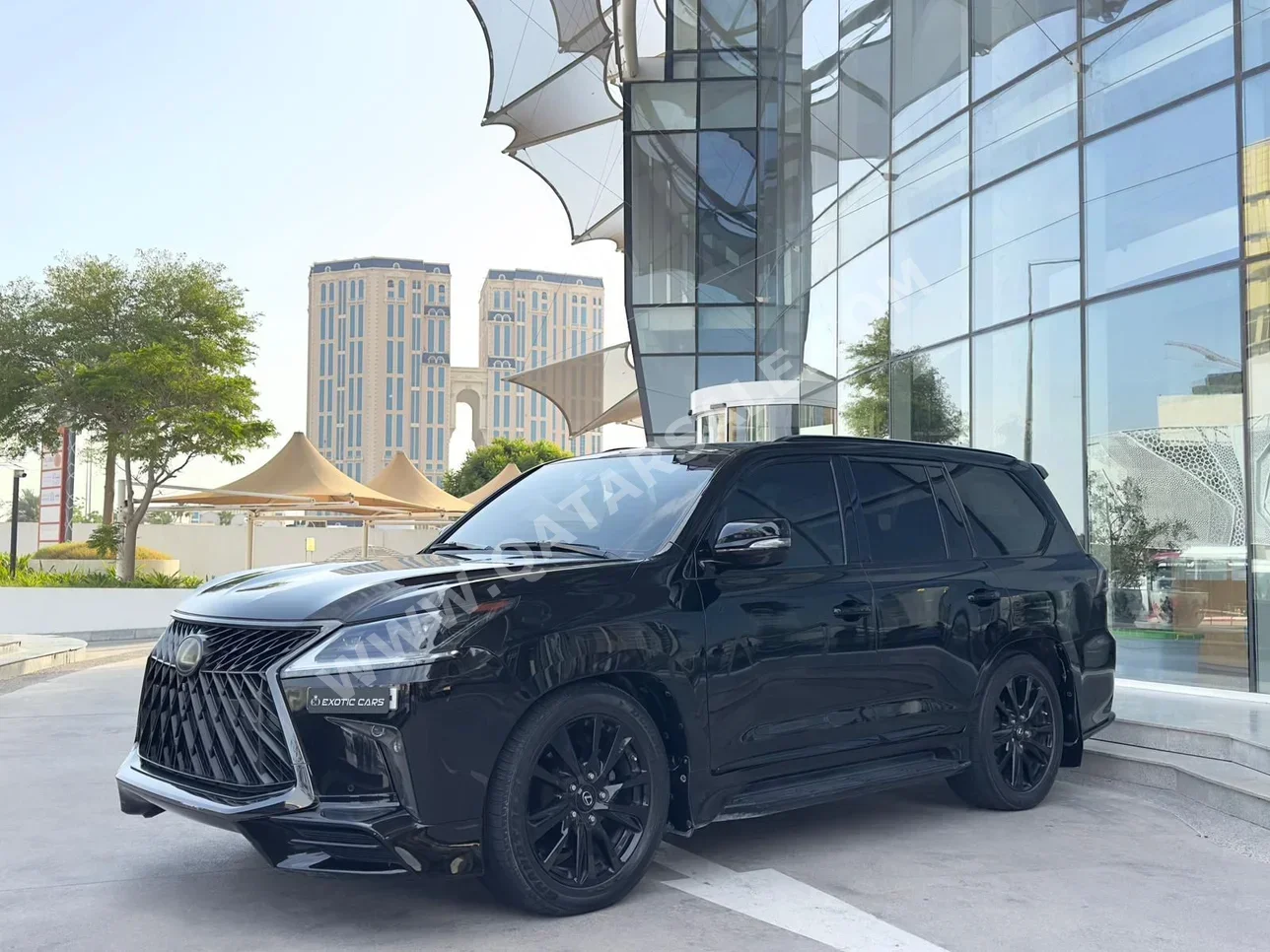 لكزس  ال اكس  570 اس بلاك ايديشن  2019  اوتوماتيك  177,000 كم  8 سلندر  دفع رباعي  اس يو في  أسود