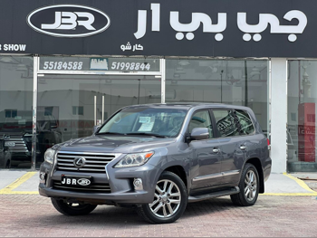 Lexus  LX  570  2013  Automatic  37,000 Km  8 Cylinder  Four Wheel Drive (4WD)  SUV  Gray