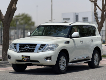 Nissan  Patrol  SE  2016  Automatic  200,000 Km  8 Cylinder  Four Wheel Drive (4WD)  SUV  White