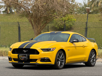 Ford  Mustang  GT  2016  Automatic  123,000 Km  8 Cylinder  Rear Wheel Drive (RWD)  Coupe / Sport  Yellow