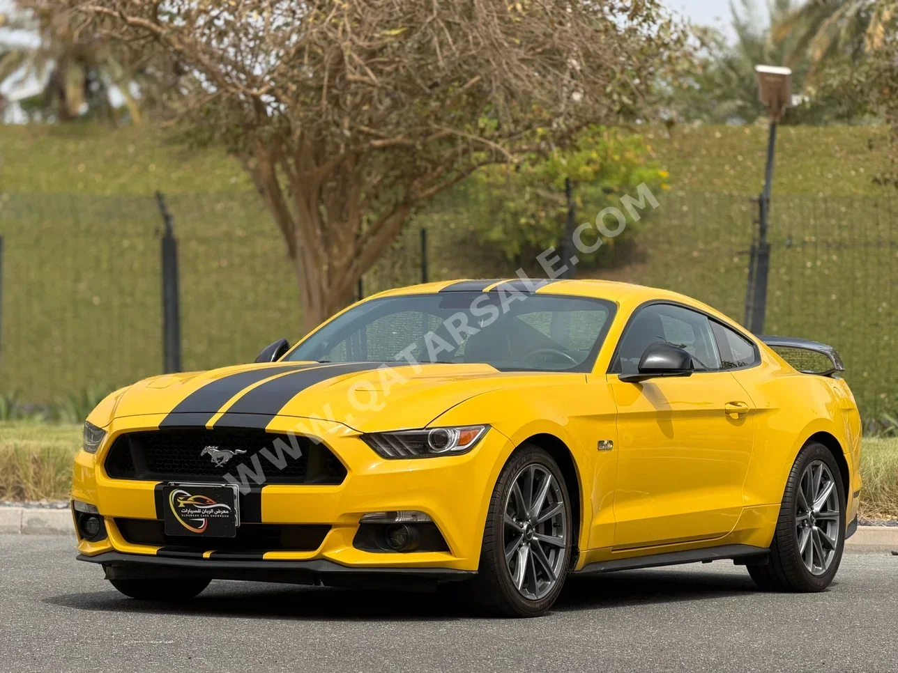 Ford  Mustang  GT  2016  Automatic  123,000 Km  8 Cylinder  Rear Wheel Drive (RWD)  Coupe / Sport  Yellow