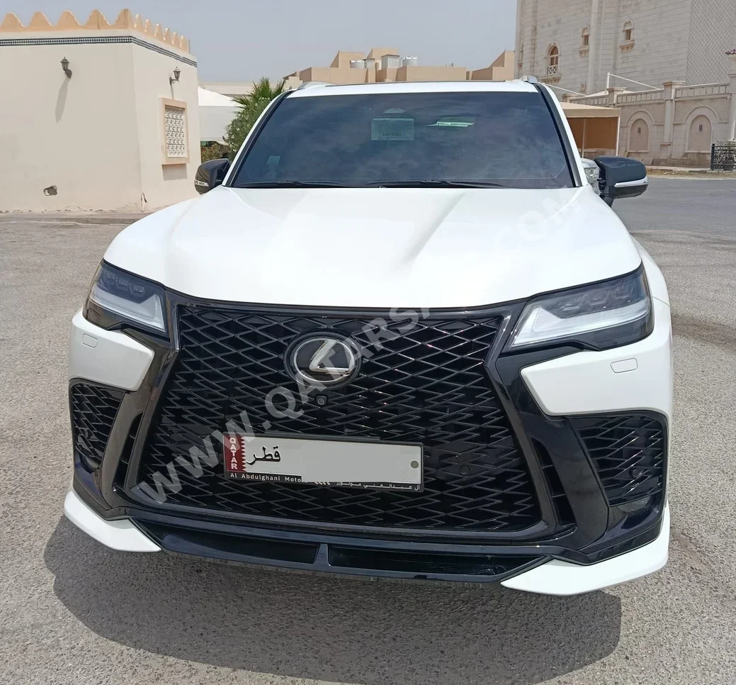 Lexus  LX  600 F Sport  2025  Automatic  33,000 Km  6 Cylinder  Four Wheel Drive (4WD)  SUV  White  With Warranty