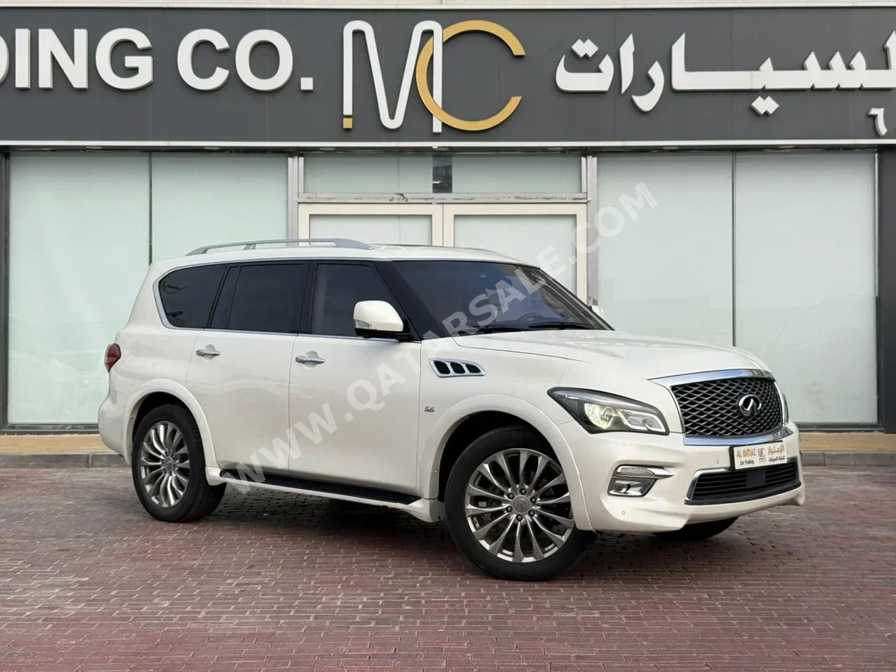 انفنيتي  كيو اكس  80  2015  اوتوماتيك  301,000 كم  8 سلندر  دفع رباعي  اس يو في  أبيض