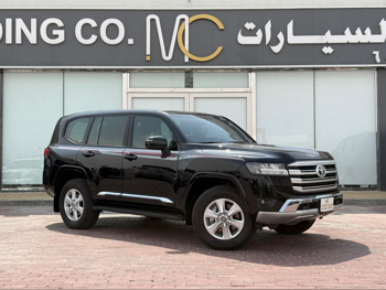 Toyota  Land Cruiser  GXR  2025  Automatic  4,000 Km  6 Cylinder  Four Wheel Drive (4WD)  SUV  Black  With Warranty