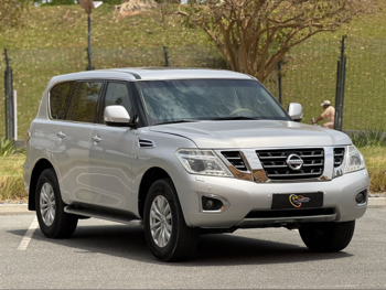 Nissan  Patrol  SE  2014  Automatic  254,000 Km  8 Cylinder  Four Wheel Drive (4WD)  SUV  Silver