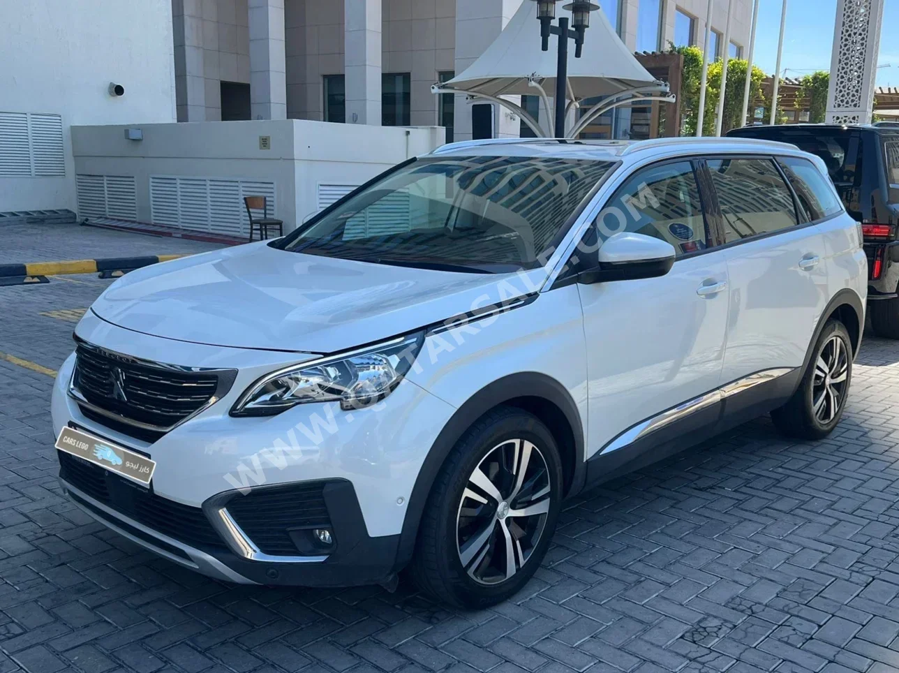 Peugeot 5008 Allure 2021 Automatic 107,000 Km 4 Cylinder Front Wheel Drive (FWD) SUV White