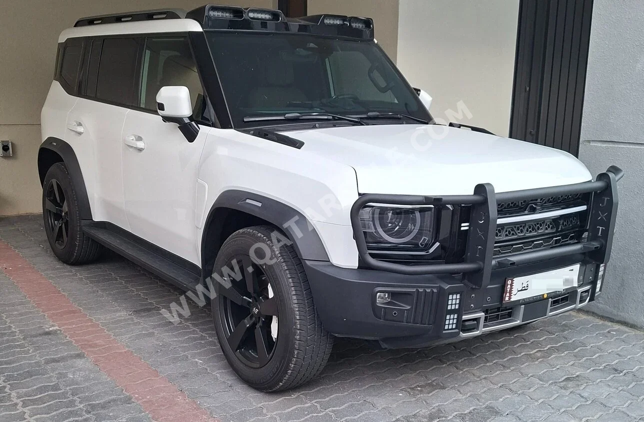 Jetour  T2  Luxury Plus  2025  Automatic  12,000 Km  4 Cylinder  All Wheel Drive (AWD)  SUV  White  With Warranty