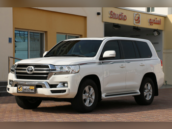 Toyota  Land Cruiser  GXR  2020  Automatic  82,000 Km  6 Cylinder  Four Wheel Drive (4WD)  SUV  White