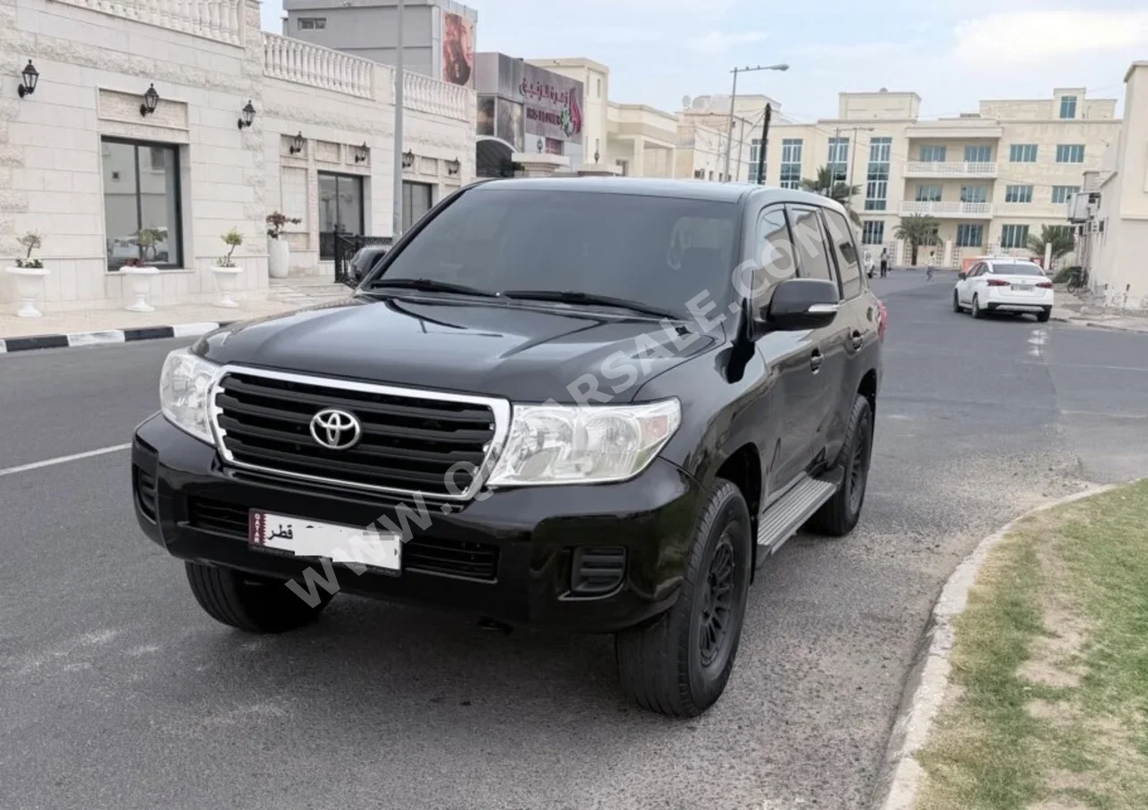 تويوتا  لاند كروزر  جي  2009  عادي  377,000 كم  6 سلندر  دفع رباعي  اس يو في  أسود