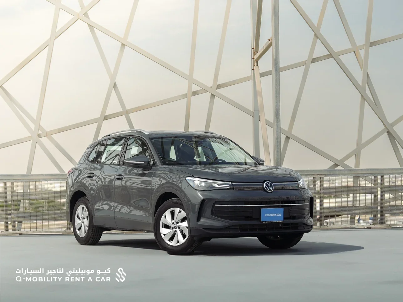 Volkswagen  TIGUAN  4 Cylinder  SUV 4x4  Black  2025