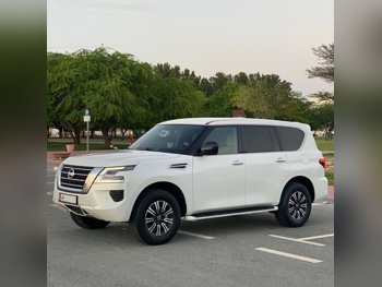 Nissan  Patrol  XE  2020  Automatic  190,000 Km  6 Cylinder  Four Wheel Drive (4WD)  SUV  White