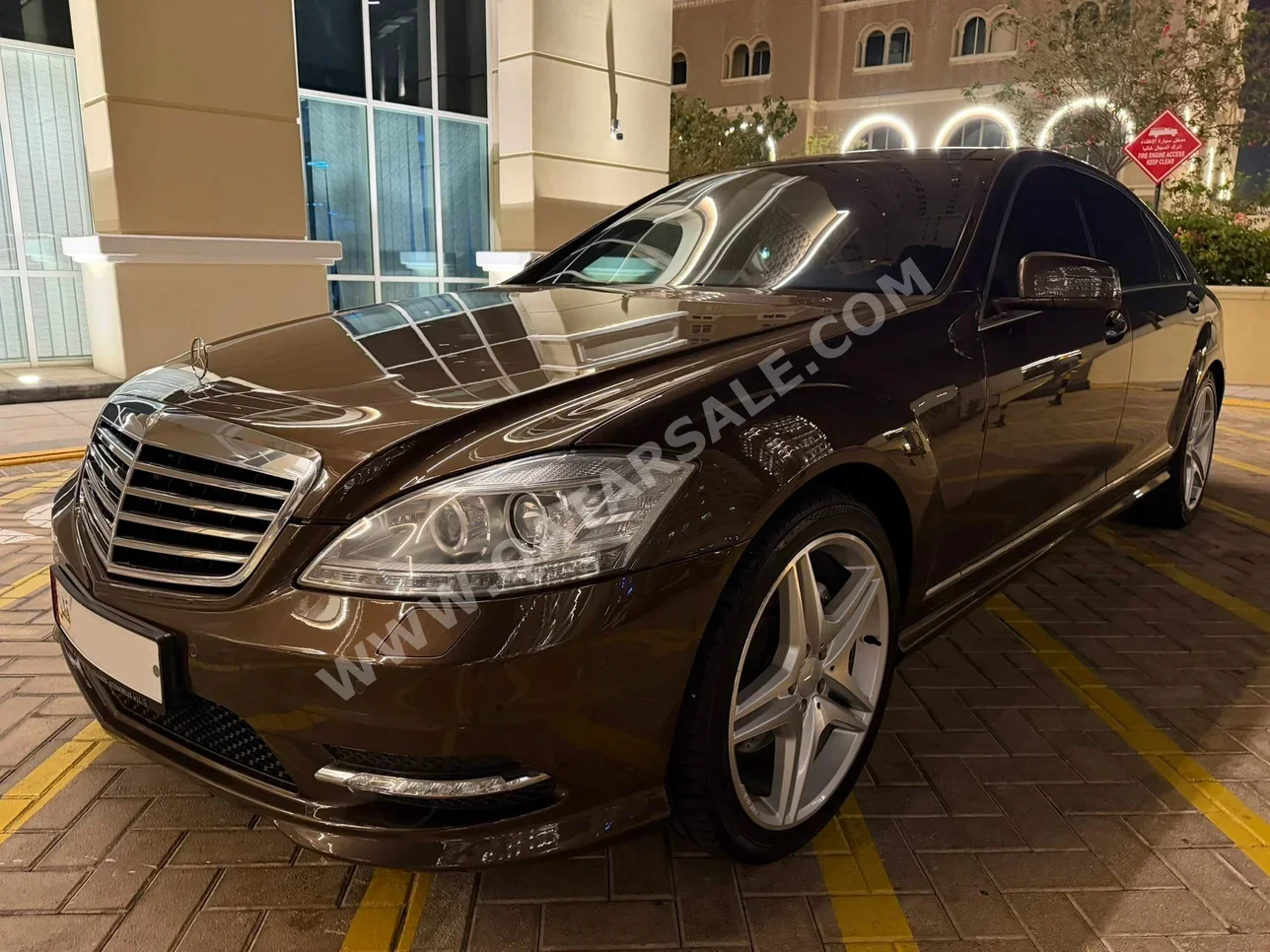 Mercedes-Benz  S-Class  350 AMG  2010  Automatic  20,000 Km  6 Cylinder  Rear Wheel Drive (RWD)  Sedan  Brown