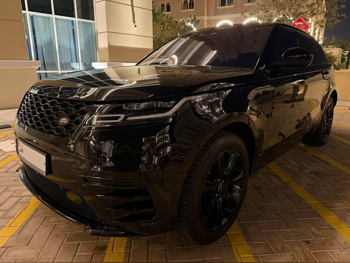 Land Rover  Range Rover  Velar SE R- Dynamic  2021  Automatic  52,000 Km  4 Cylinder  Four Wheel Drive (4WD)  SUV  Black  With Warranty