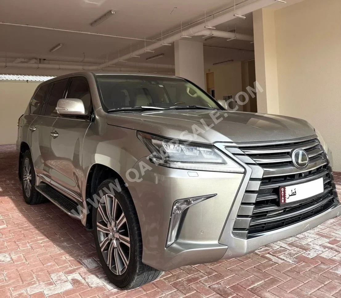 Lexus  LX  570  2016  Automatic  280,000 Km  8 Cylinder  Four Wheel Drive (4WD)  SUV  Sonic Titanium