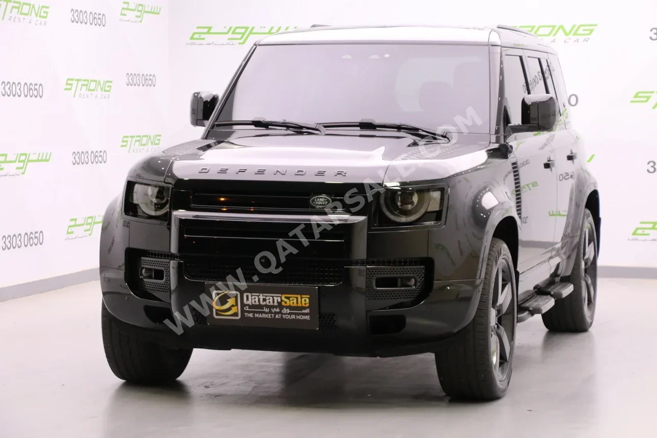 Land Rover  Defender  110 HSE  2024  Automatic  60,000 Km  6 Cylinder  Four Wheel Drive (4WD)  SUV  Black  With Warranty