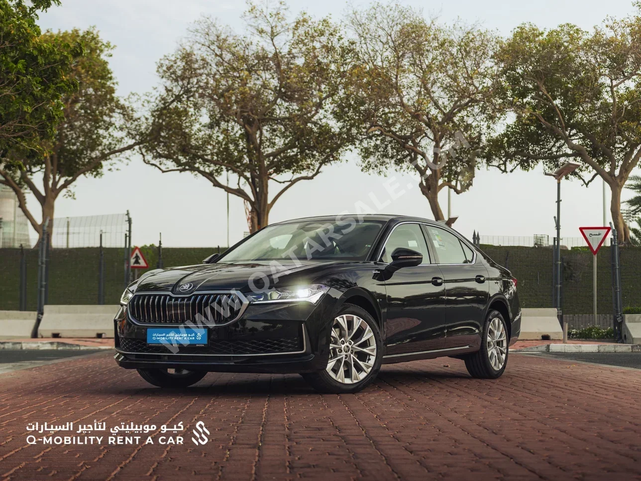 Skoda  Superb  4 Cylinder  Sedan  Black  2026