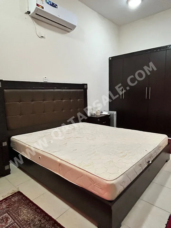 Bedroom Sets - 5 Pieces Set  - Black