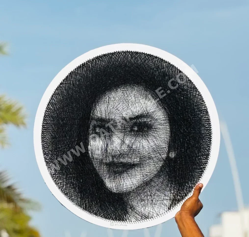 Single Picture Frame  Black  Fine Art  Qatar  2022  Birthday  Hanging  Round  Wood  2