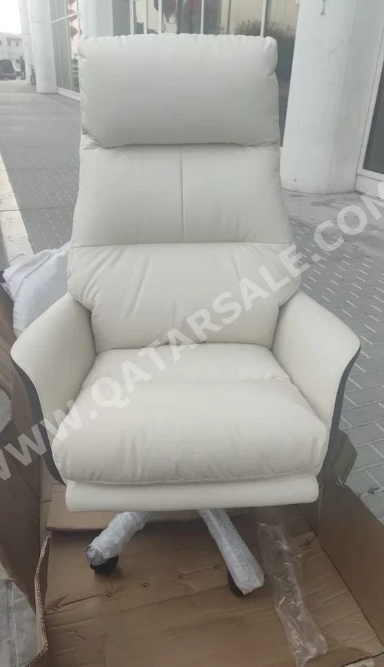 Desk Chairs - Manager Chair  - White