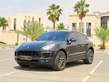 Porsche  Macan  S  2015  Automatic  120,000 Km  6 Cylinder  Four Wheel Drive (4WD)  SUV  Black