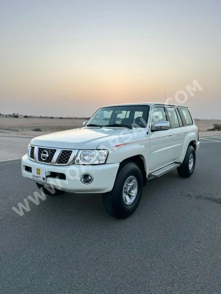Nissan  Patrol  Safari  2018  Manual  123,000 Km  6 Cylinder  Four Wheel Drive (4WD)  SUV  White