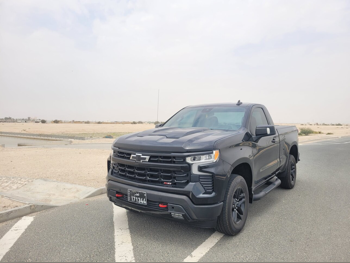 Chevrolet  Silverado  LT  2024  Automatic  30,000 Km  8 Cylinder  Four Wheel Drive (4WD)  Pick Up  Black  With Warranty