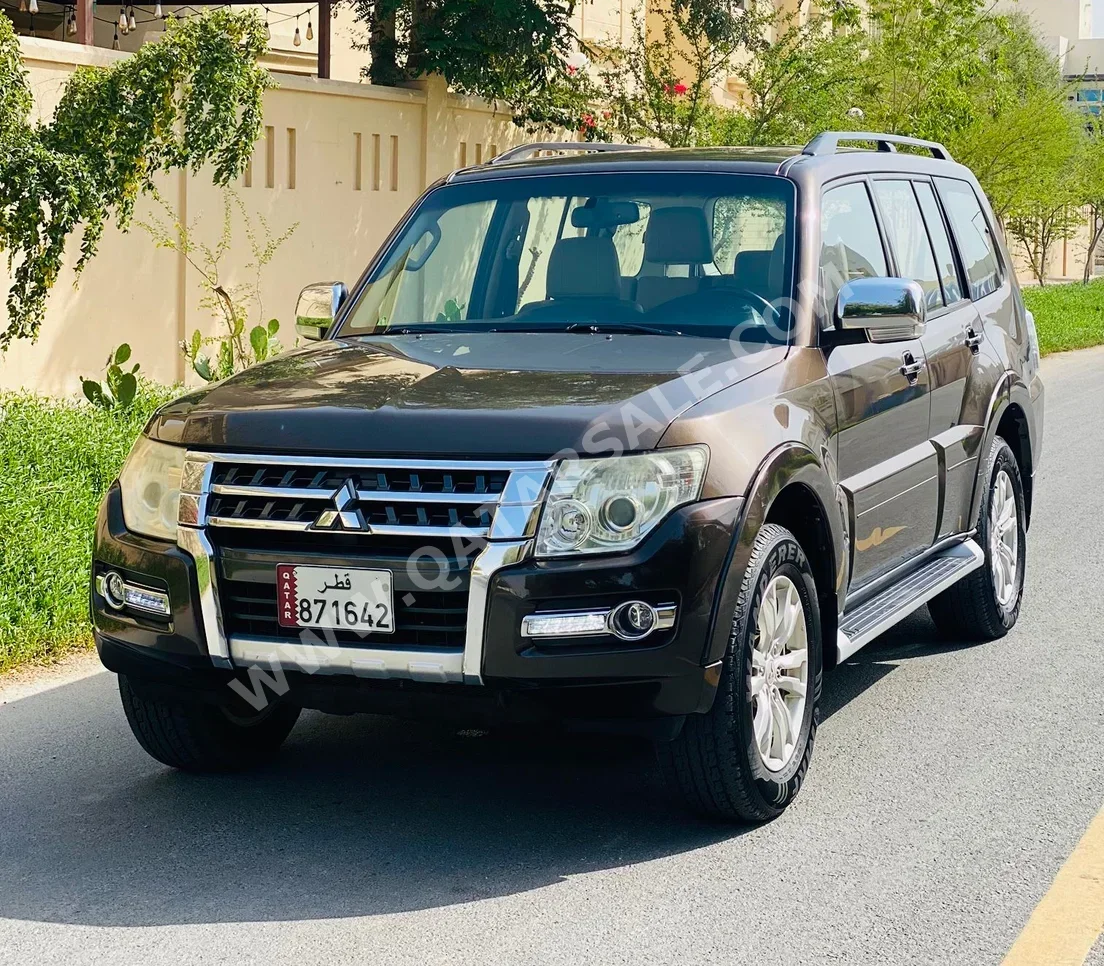 Mitsubishi  Pajero  3.8  2018  Automatic  82,000 Km  6 Cylinder  Four Wheel Drive (4WD)  SUV  Brown