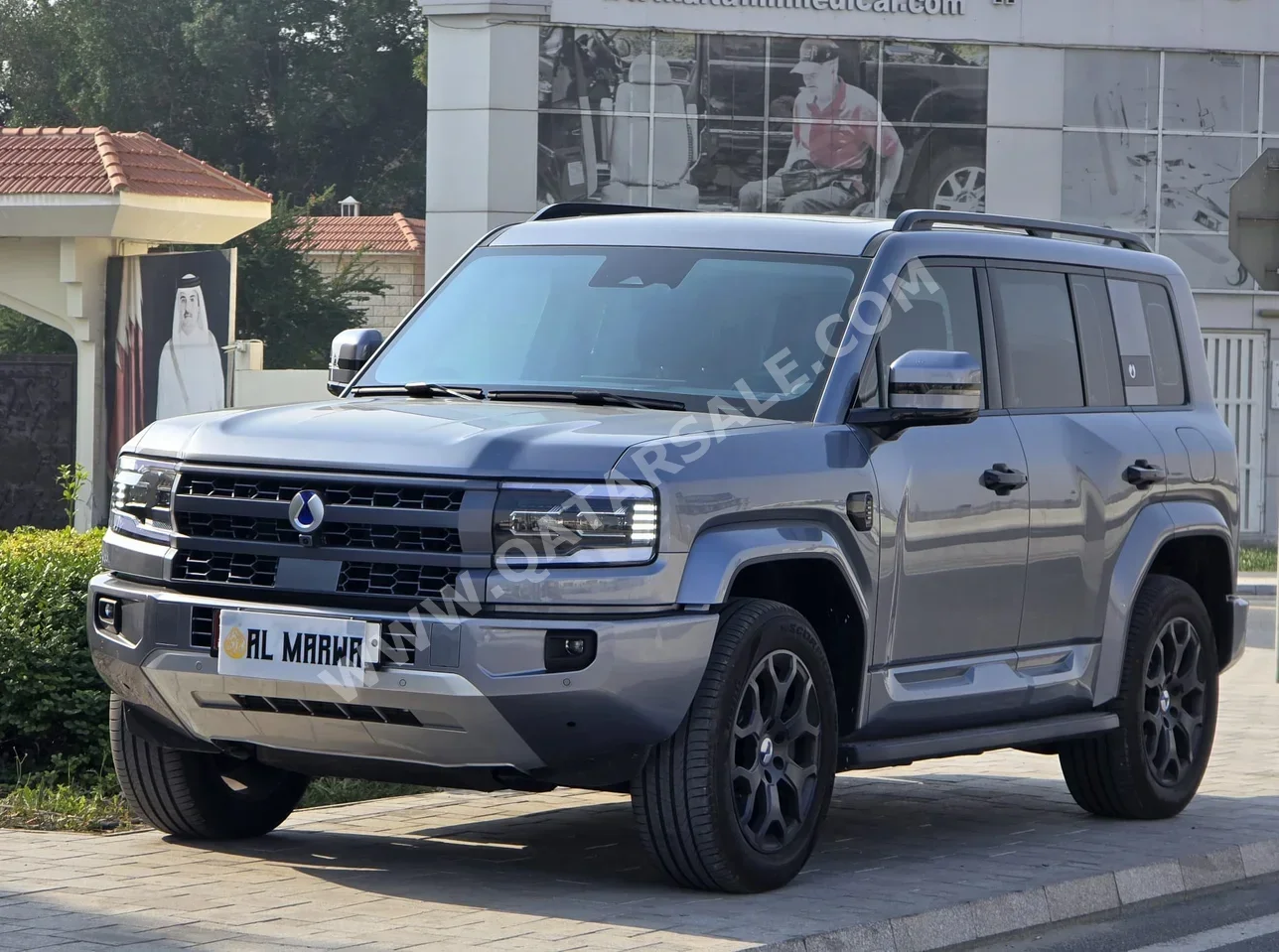 BYD  Denza  B5 Flag Ship  2026  Automatic  12,000 Km  4 Cylinder  Four Wheel Drive (4WD)  SUV  Gray  With Warranty