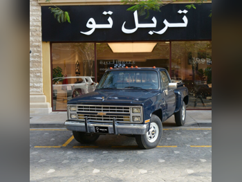 شفروليه  سلفرادو  1987  اوتوماتيك  472,766 كم  8 سلندر  دفع رباعي  كلاسك  ازرق