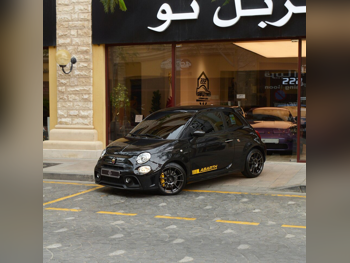 فيات  695  ابارث  2023  اوتوماتيك  14,700 كم  4 سلندر  سحب امامي  هاتشباك  أسود  تحت الضمان