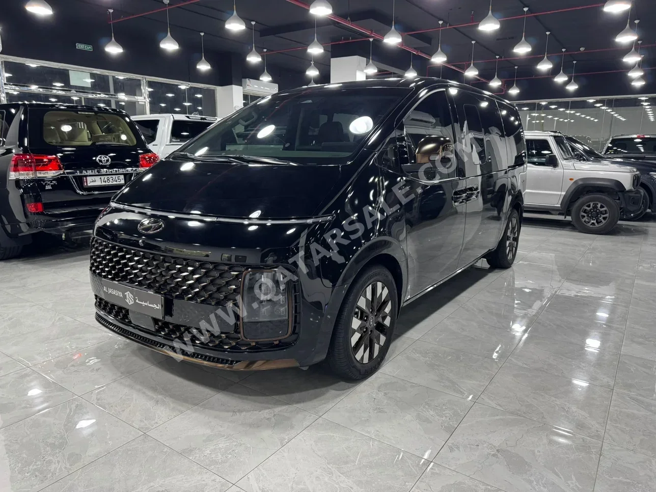 Hyundai  Staria  2024  Automatic  1,900 Km  6 Cylinder  Front Wheel Drive (FWD)  Van / Bus  Black  With Warranty