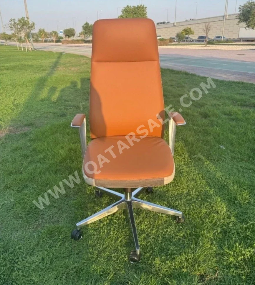 Desk Chairs - Manager Chair  - Orange