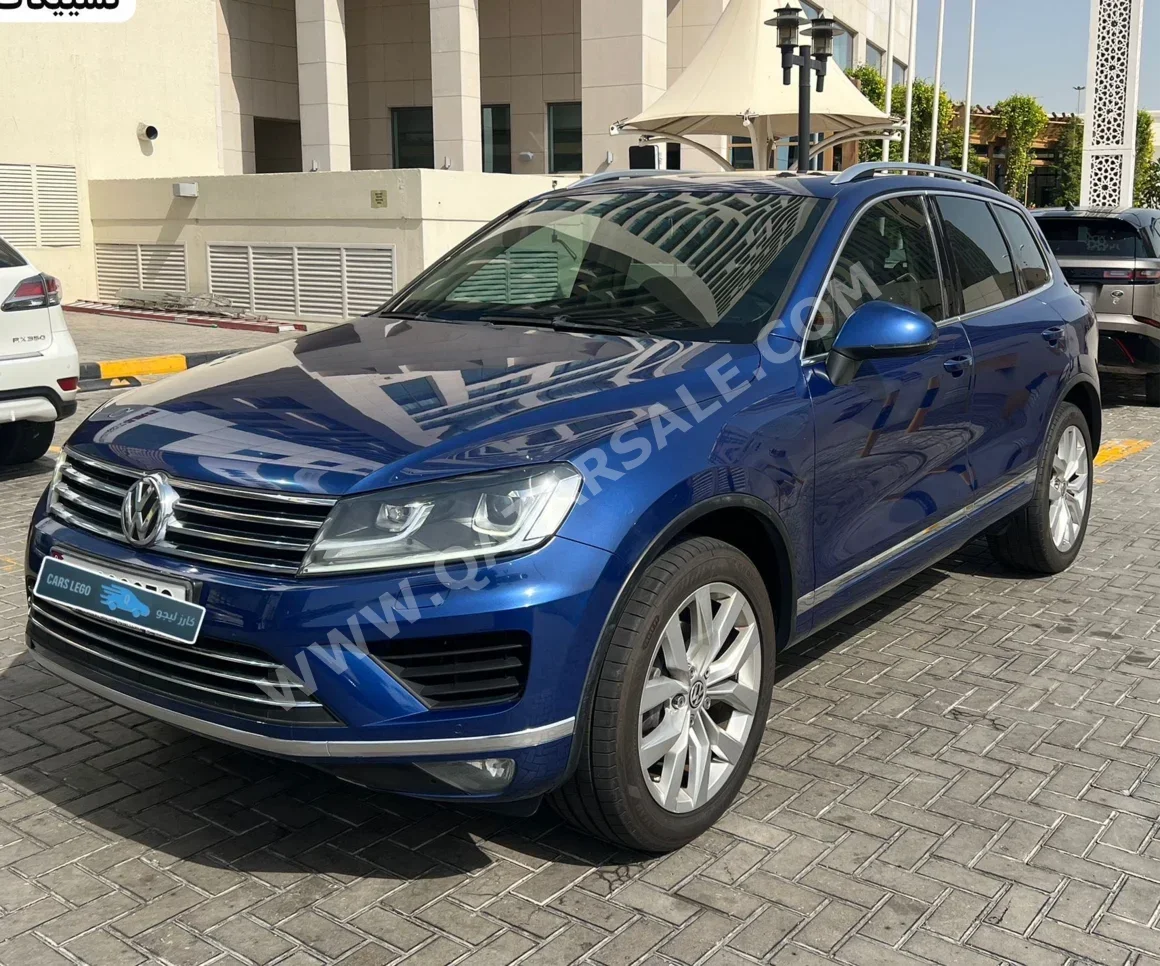 Volkswagen  Touareg  Comfort Line  2015  Automatic  107,000 Km  6 Cylinder  All Wheel Drive (AWD)  SUV  Blue