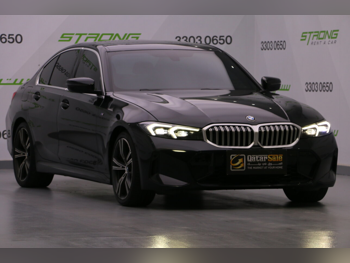 BMW  3-Series  320i  2023  Automatic  85,000 Km  4 Cylinder  All Wheel Drive (AWD)  Sedan  Black  With Warranty