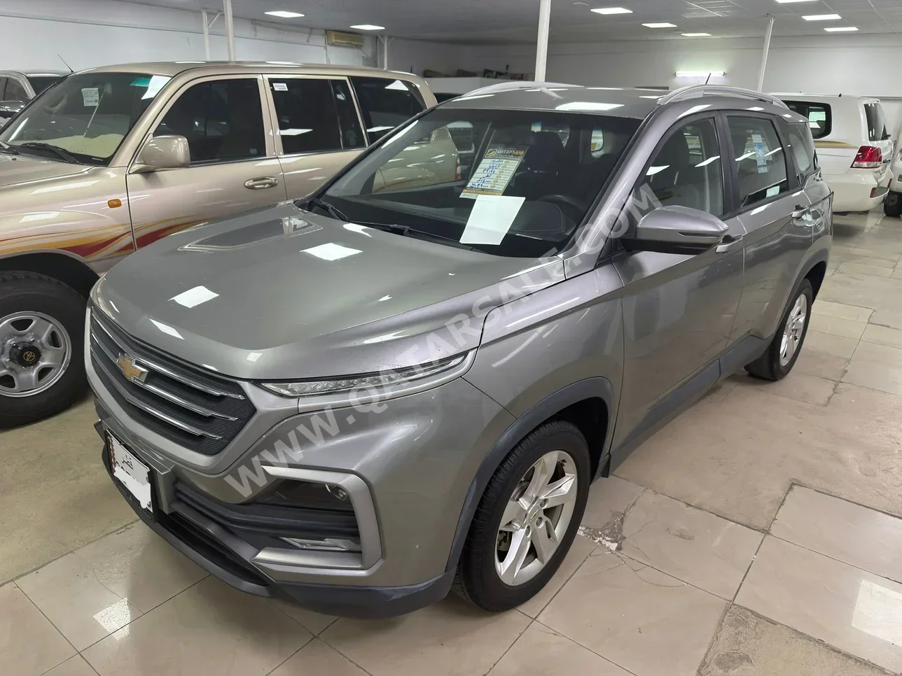 Chevrolet  Captiva  2021  Automatic  140,000 Km  4 Cylinder  Front Wheel Drive (FWD)  SUV  Gray