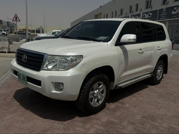 Toyota  Land Cruiser  GX  2014  Automatic  335,000 Km  6 Cylinder  Four Wheel Drive (4WD)  SUV  White