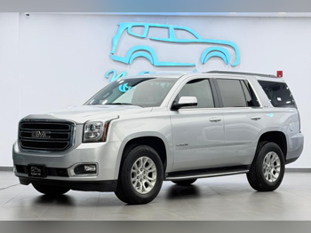 جي ام سي  يوكون  2017  اوتوماتيك  225,000 كم  8 سلندر  دفع رباعي  اس يو في  فضي