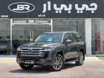 Toyota  Land Cruiser  GXR Twin Turbo  2025  Automatic  11,000 Km  6 Cylinder  Four Wheel Drive (4WD)  SUV  Gray  With Warranty