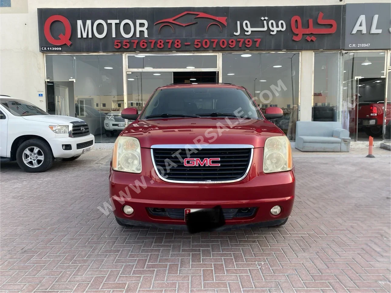 جي ام سي  يوكون  2012  اوتوماتيك  286,000 كم  8 سلندر  دفع رباعي  اس يو في  عنابي