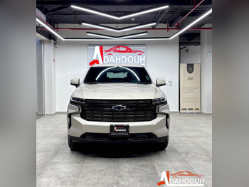 Chevrolet  Tahoe  RST  2022  Automatic  151,000 Km  8 Cylinder  Four Wheel Drive (4WD)  SUV  Beige