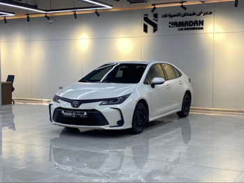 Toyota  Corolla  XLI  2020  Automatic  252,000 Km  4 Cylinder  Front Wheel Drive (FWD)  Sedan  White