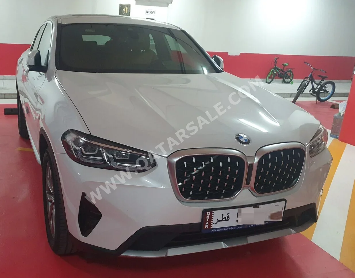 BMW  X-Series  X4  2024  Automatic  22,150 Km  4 Cylinder  Four Wheel Drive (4WD)  SUV  White  With Warranty