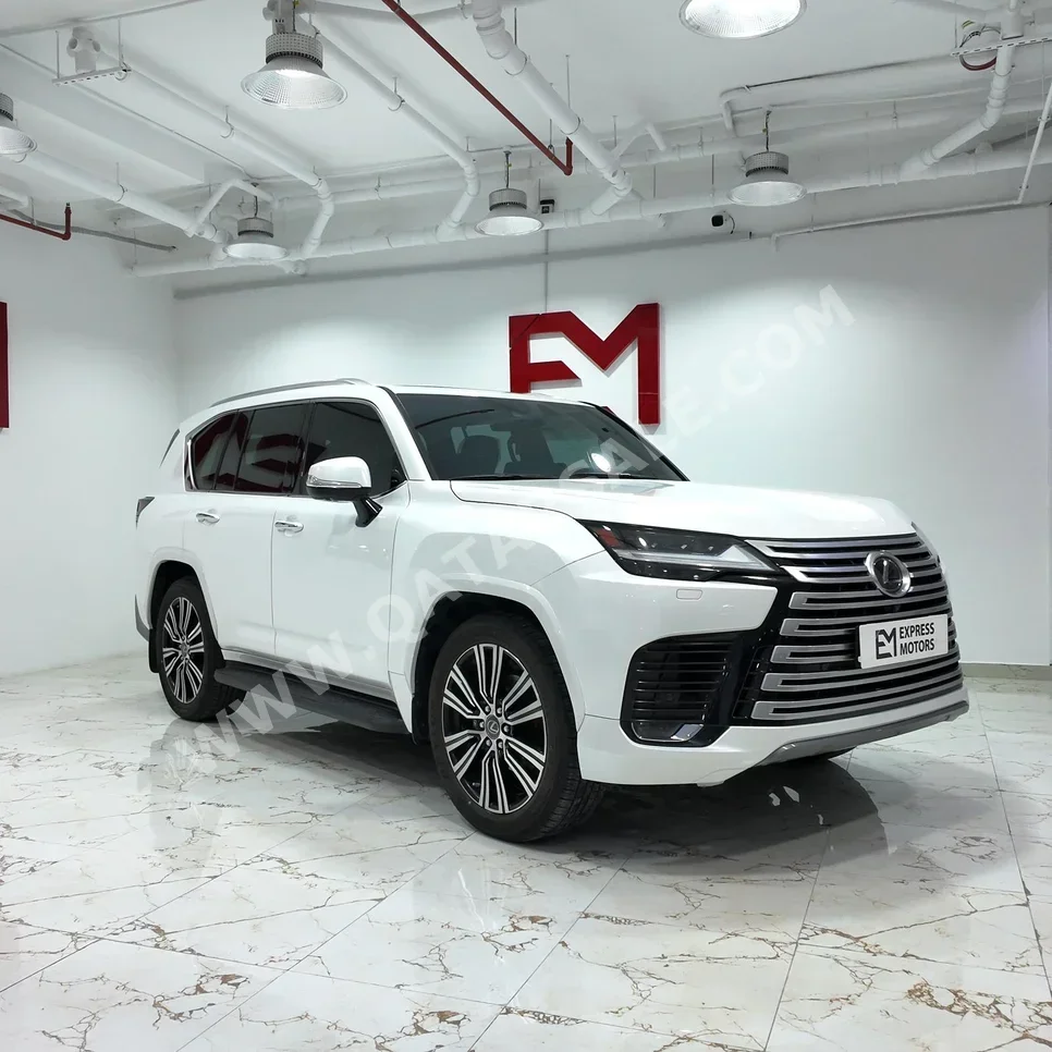 Lexus  LX  600 Luxury  2023  Automatic  80,000 Km  6 Cylinder  Four Wheel Drive (4WD)  SUV  White  With Warranty