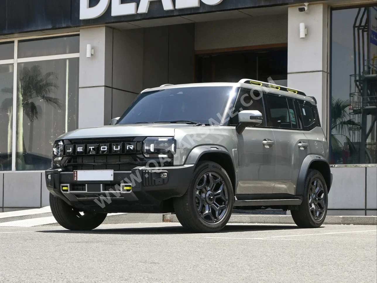 Jetour  T2  Luxury  2025  Automatic  48,000 Km  4 Cylinder  Four Wheel Drive (4WD)  SUV  Gray  With Warranty