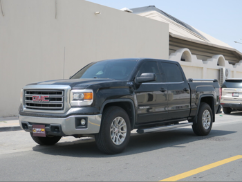 GMC Sierra 1500 2014 Automatic 186,000 Km 8 Cylinder Four Wheel Drive (4WD) Pick Up Black