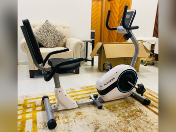 أجهزة اللياقة البدنية - دراجات التمرين