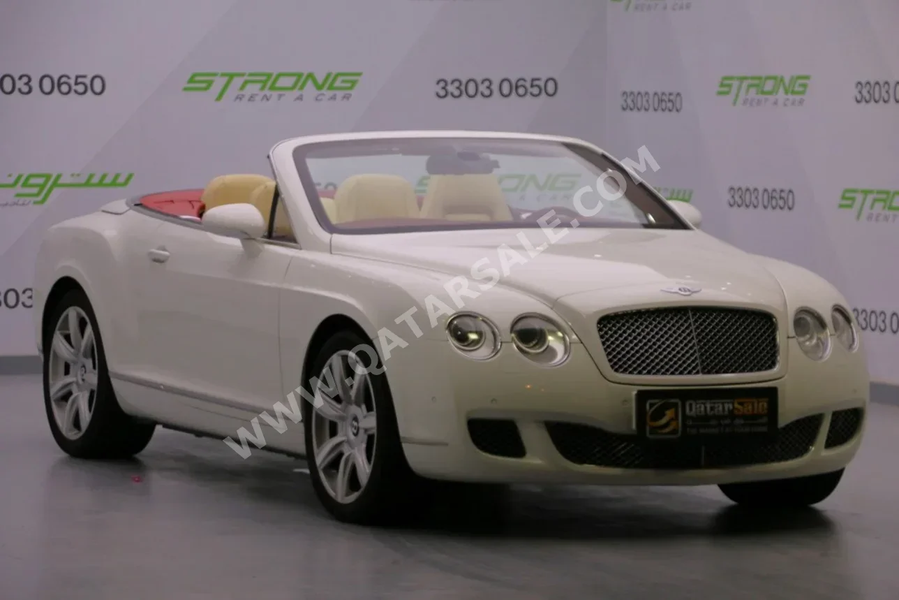 بنتلي  كونتيننتل  جي تي  2007  اوتوماتيك  39,000 كم  12 سلندر  دفع كلي مستمر  كوبيه \ سبورت  أبيض