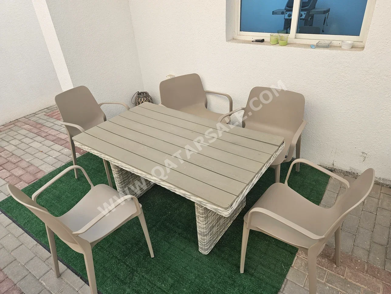 Patio Furniture - Beige  - Patio Set