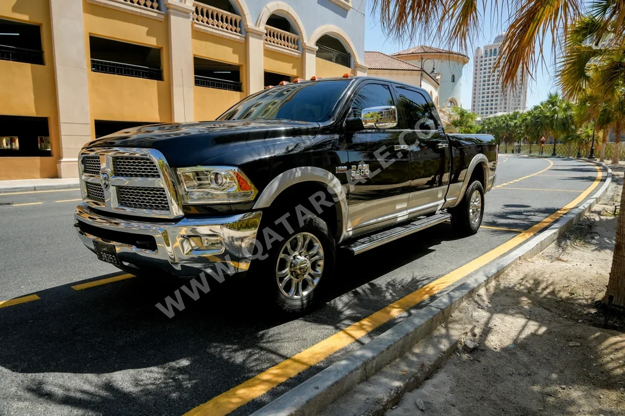 Dodge  Ram  2500  2015  Automatic  66,780 Km  8 Cylinder  Four Wheel Drive (4WD)  Pick Up  Black