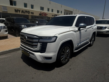 Toyota  Land Cruiser  VXR Twin Turbo  2024  Automatic  74,000 Km  6 Cylinder  Four Wheel Drive (4WD)  SUV  White  With Warranty